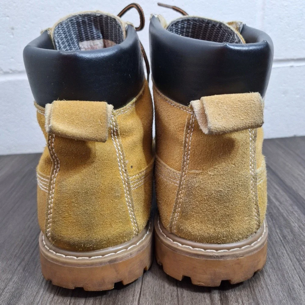 Old Mill Men's Size 11 Waterproof Work Boots Tan Suede Leather Lace‎ Up SG015